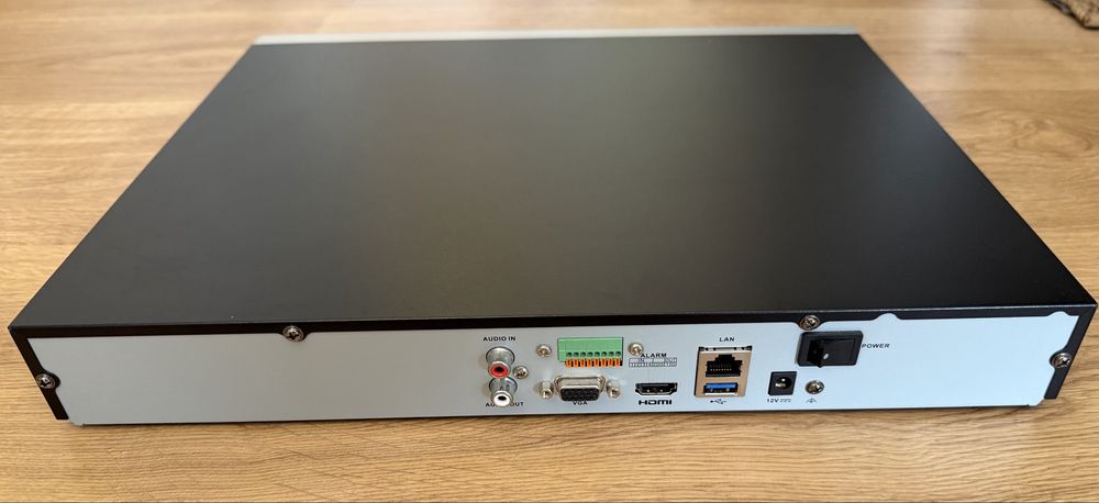 NVR Hikvision DS-7608NI-K2 (8 Canais 4K) + Disco WD Purple 2TB