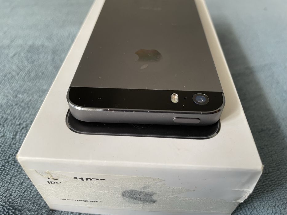 Iphone 5s 16GB Space Grey Desbloqueado