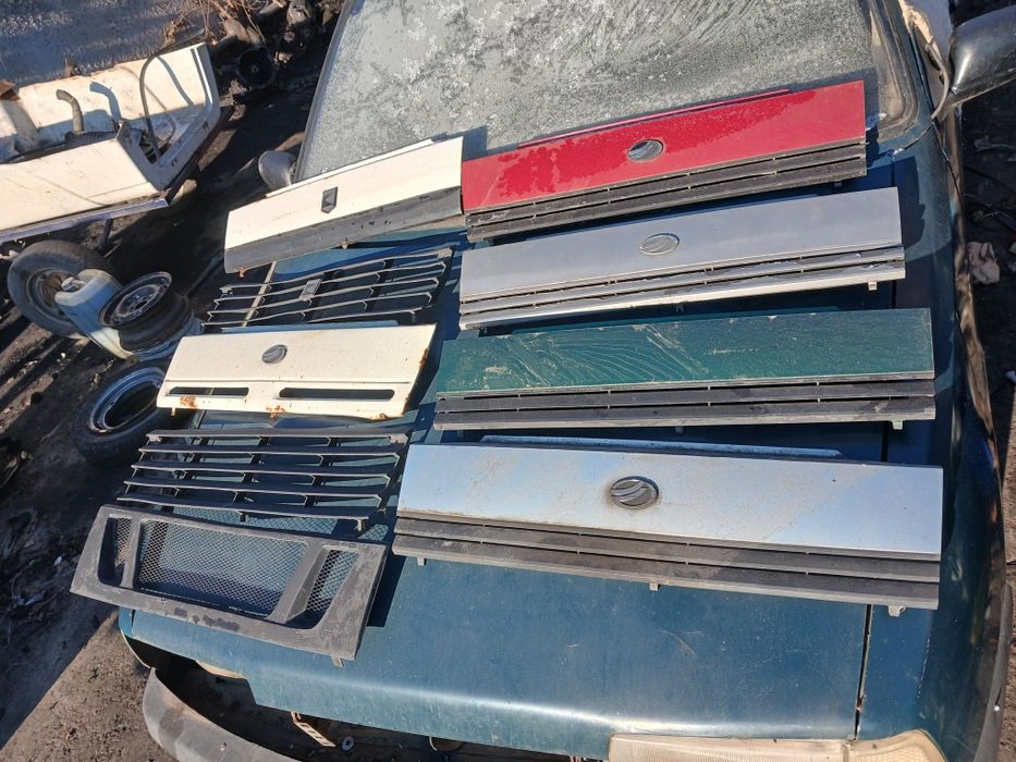 Решетка радіатора таврия,  дана, пикап