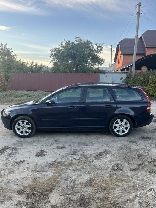 Продам  Volvo V 50    В Харькове !!!