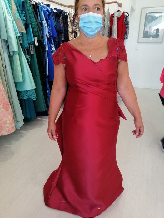 Vestido de cerimónia vermelho