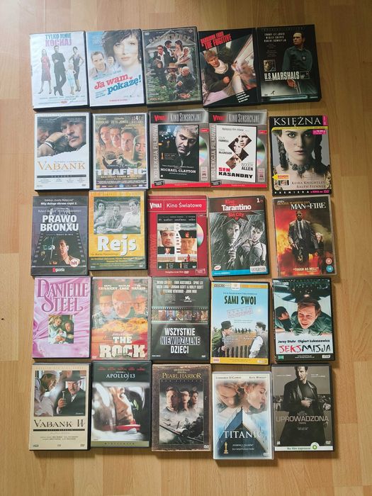 Zestaw 100 filmów DVD z filmowymi hitami