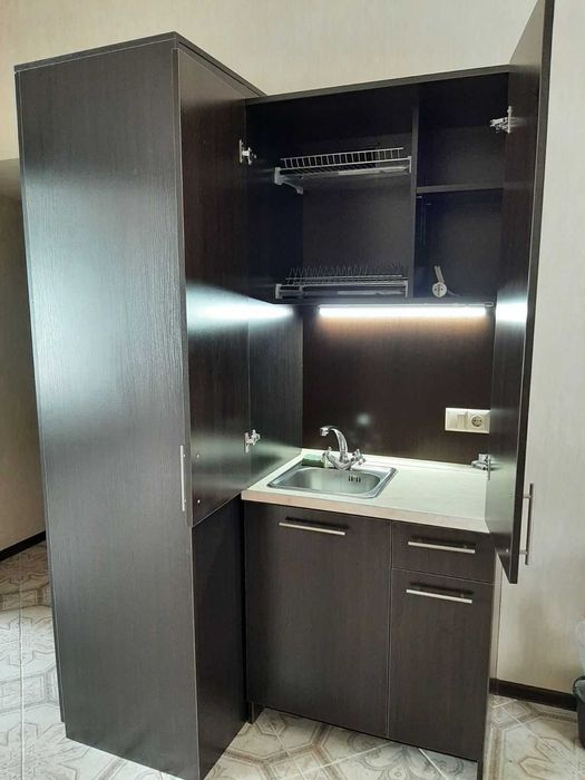 Центр Києва, метро Хрещатик, Лютеранська 3