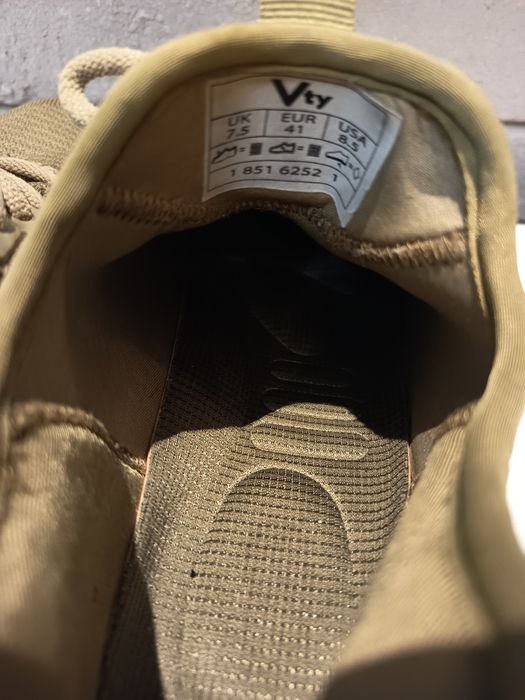 Męskie buty sportowe 41 VTY (Deichmann).