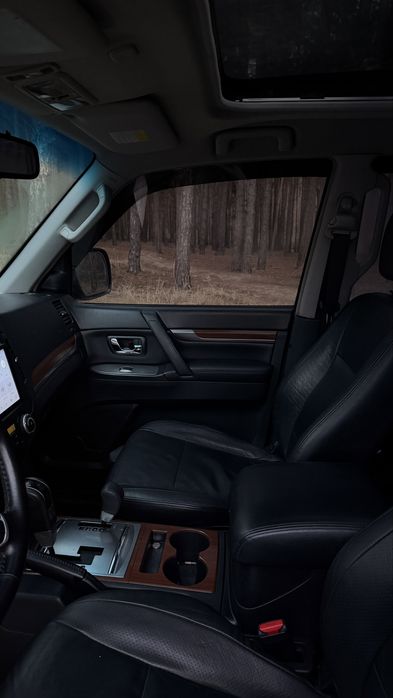 Mitsubishi Pajero Wagon 4