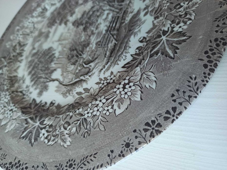 Duża patera 29 cm English Ironstone – dekor krajobrazowy, Anglia