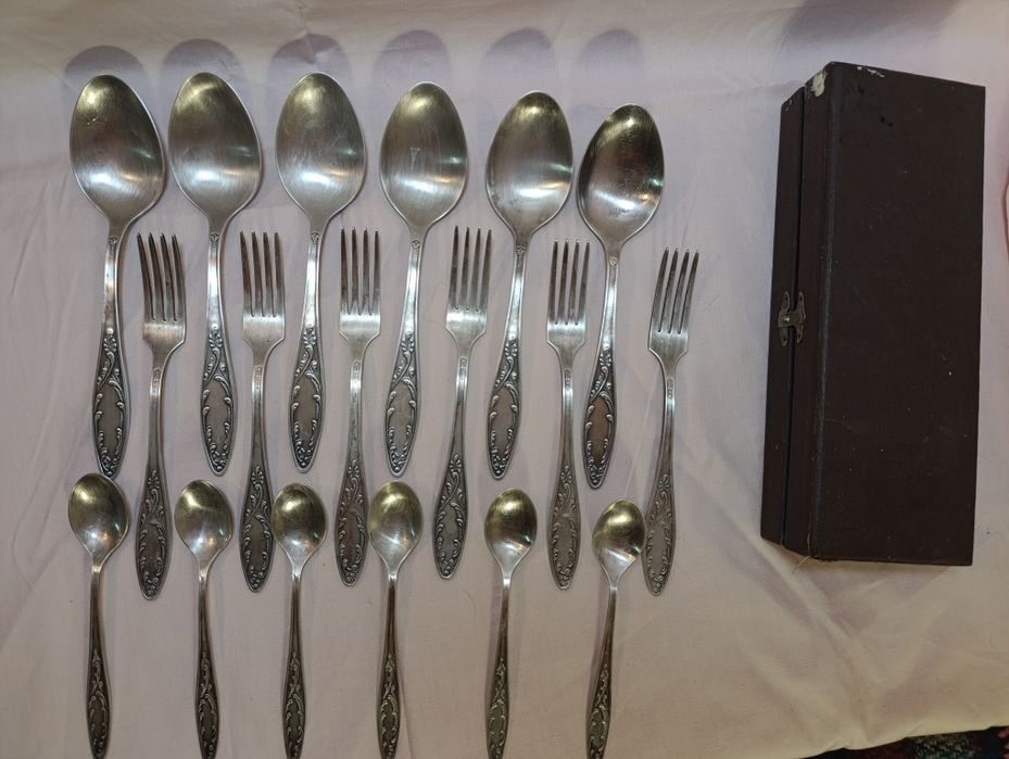 Набір вилки ложки Мельхіор 18 шт