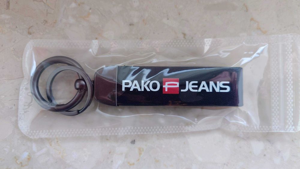 Brelok Pako Jeans dwa koluszka