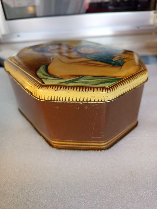 Lata antiga vintage - coleção
