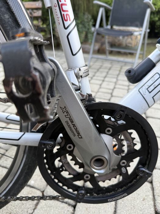 Męski rower trekkingowo-crossowy Focus Maleta Disc
