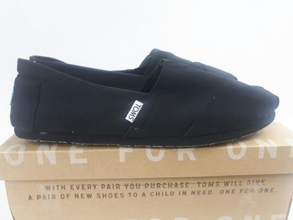 NOWE espadryle meskie TOMS MEN eu42 black on black canvas - półbuty