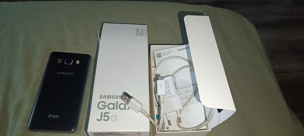 Продам samsung j510