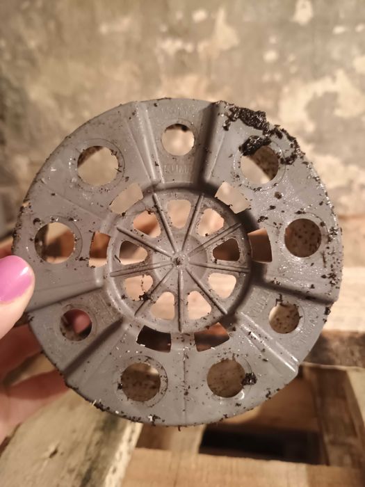 Wiadro ogrodowe plastikowe doniczki mix 14 sztuk