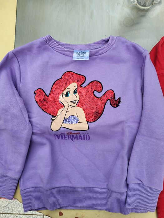 Camisolas de menina tamanho 4 anos. Da disney e da lefties