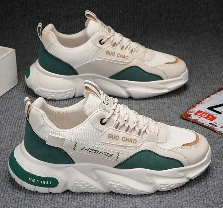 Чоловічі Кросівки Дихаючі розмір 39.-42. 27см