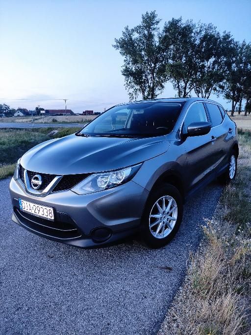 Nissan Qashqai Nissan Qashqai 1.2 benzyna J11 2016