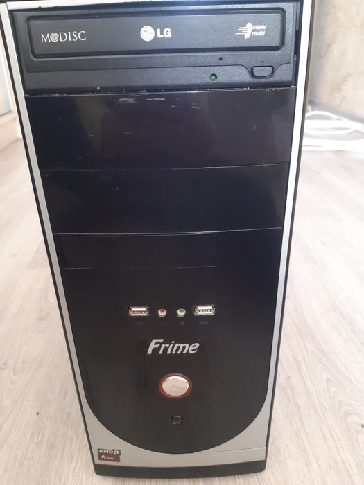 Продам системний блок та монітор)