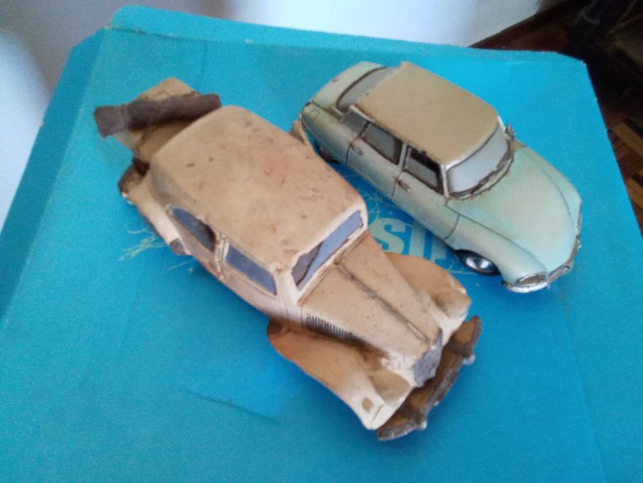Carros de colecção antigos barro/gesso

Entrega em mão ou envio via CT