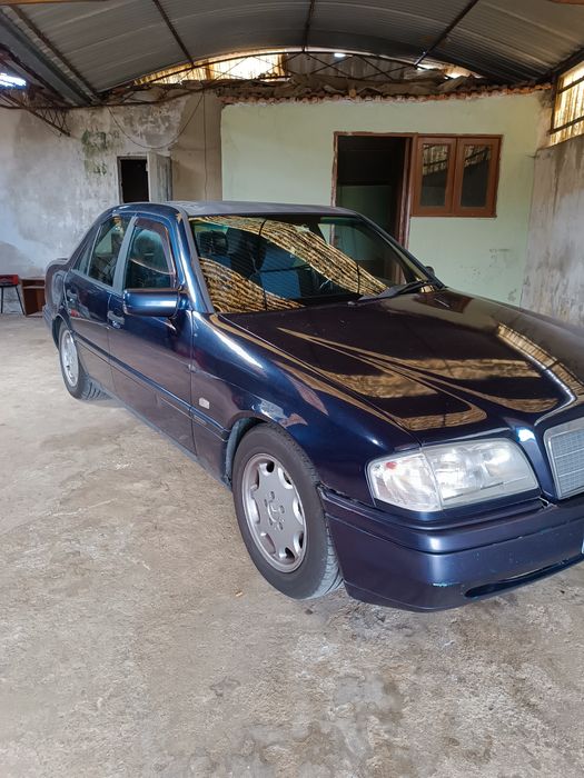 Mercedes-Benz C 200 D Diesel
