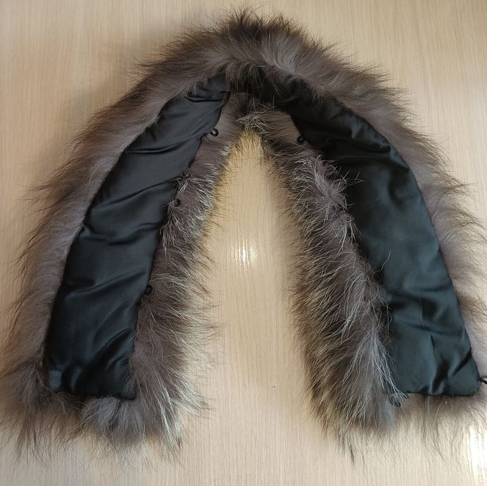 Хутряний комір з чорнобурки та кролику