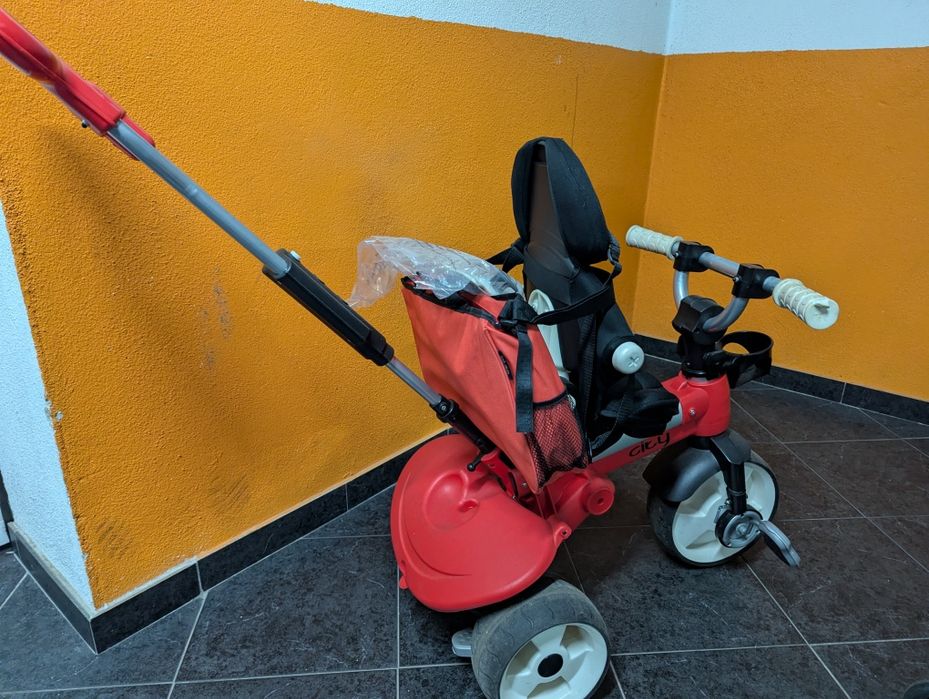 Triciclo city e mala