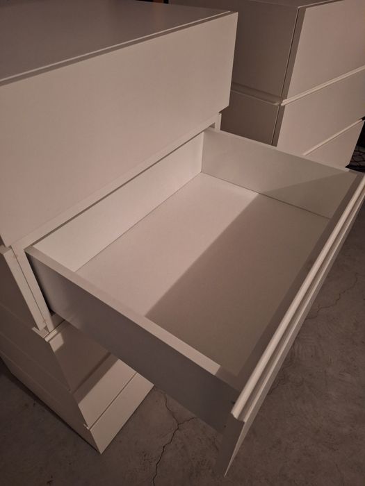 Cómodas Lacadas Branco