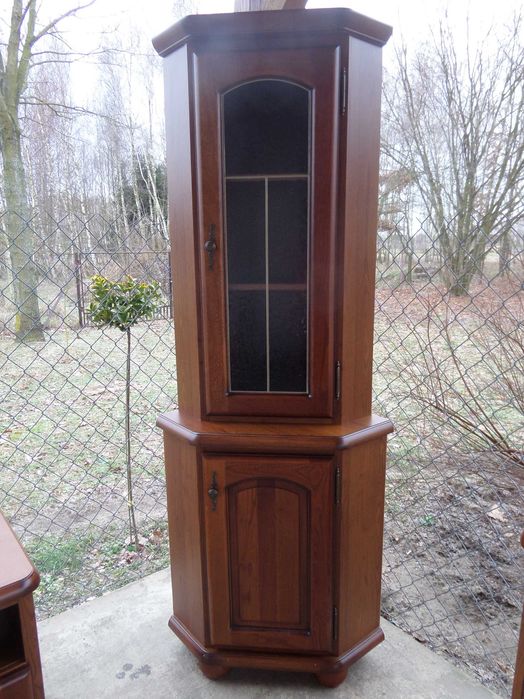 witryn narożna Rogowa Bawaria kolor orzech stan BDB wysyłka dowóz igła