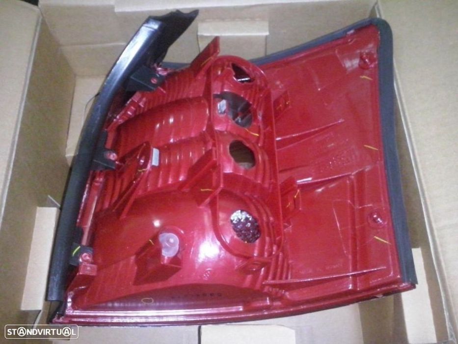 Farolins de trás Audi A4 B6 anos 2001 até 2005 (Novos)