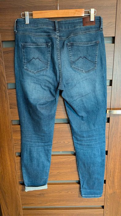 Dżinsy rozm L  W 30 L 30  mustang