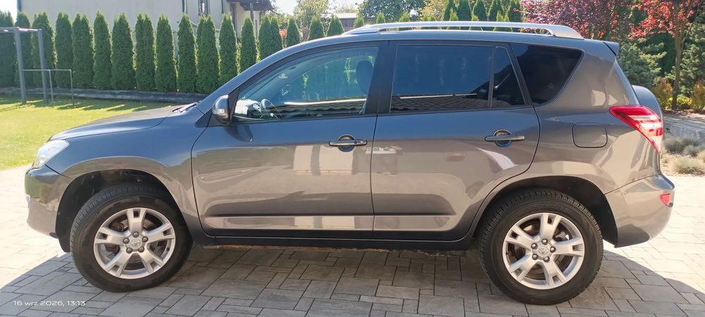 Toyota RAV-4