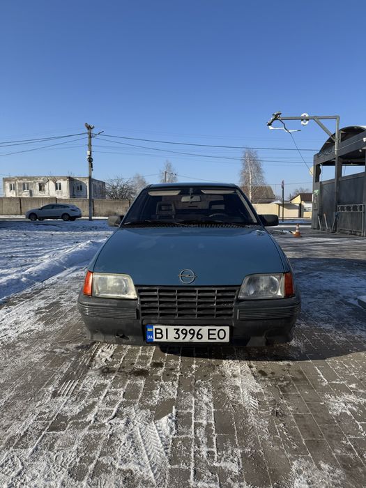 Opel Kadett 1.3 Кадет
