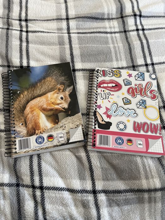 Zeszyty twarda i miękka oprawa