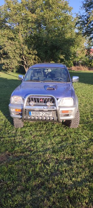 Mitsubishi   L200
