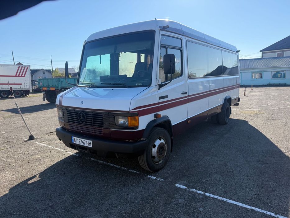 Продам автобус Мерседес бенс 811