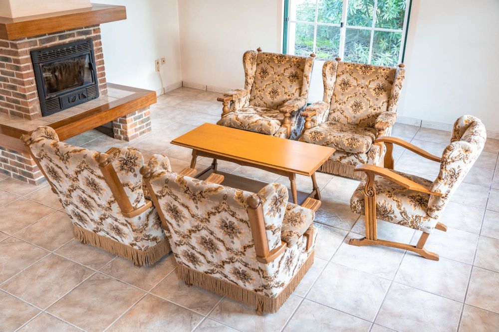 Cadeirões holandeses em veludo e carvalho maciço (entrega gratuita)