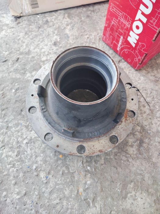 Ступица FRUEHAUF,полуприцеп