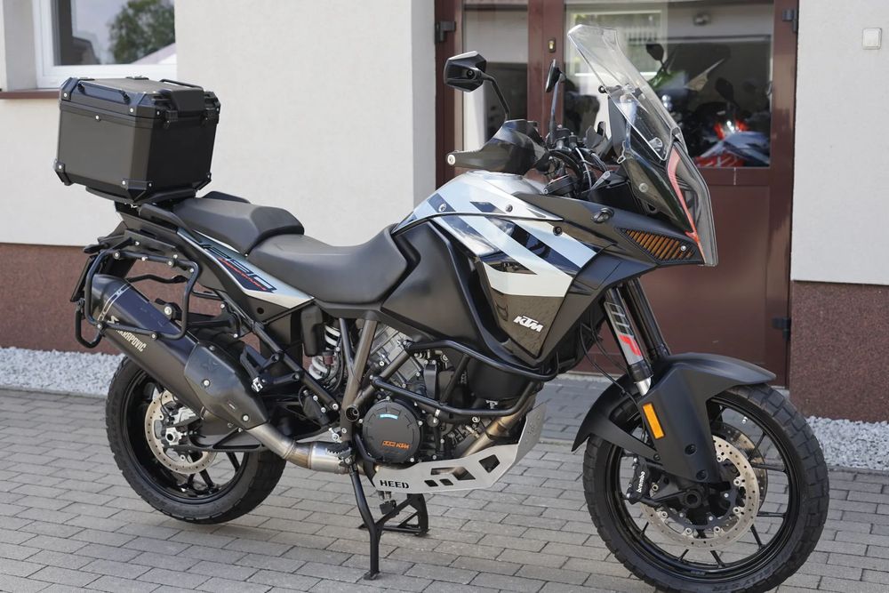KTM