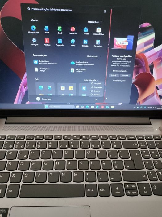 Lenovo IdeaPad Slim 3 15.6" (Como Novo / Na Caixa Original)