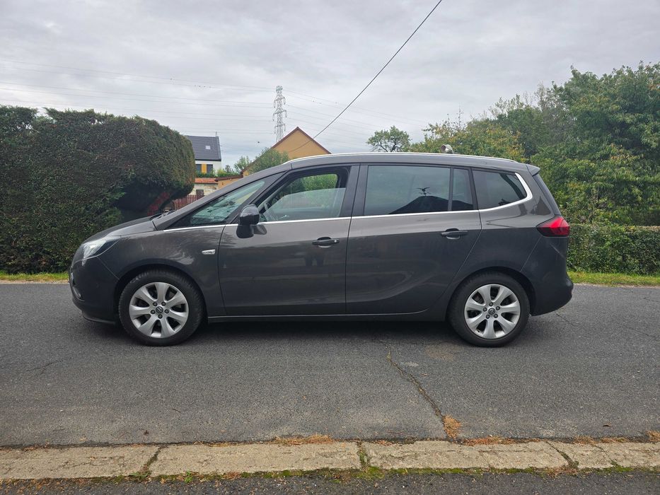 Opel Zafira C 2014r 2.0 CDTI 165KM Cosmo Alu 17 Kamera PDC 7 miejsc Polecam