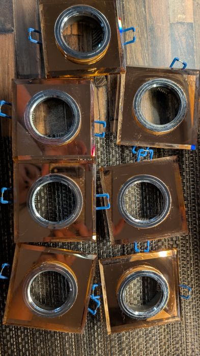 Halogeny szklane jasno brazowe