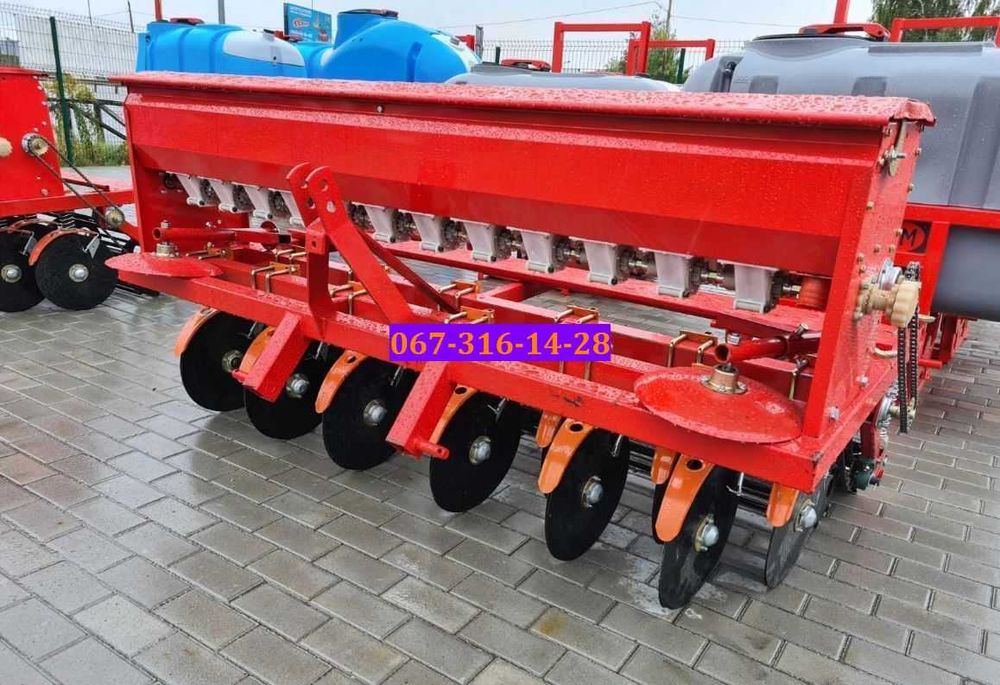 Сеялка зерновая "Заря" 12-ти рядная ДТЗ, СЗ - (сівалка, сіялка)