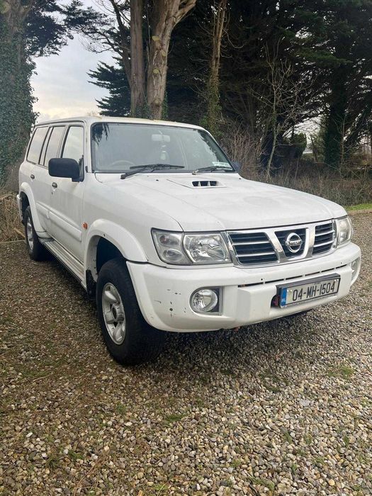 Nissan Patrol Y61 longo facelift 2004