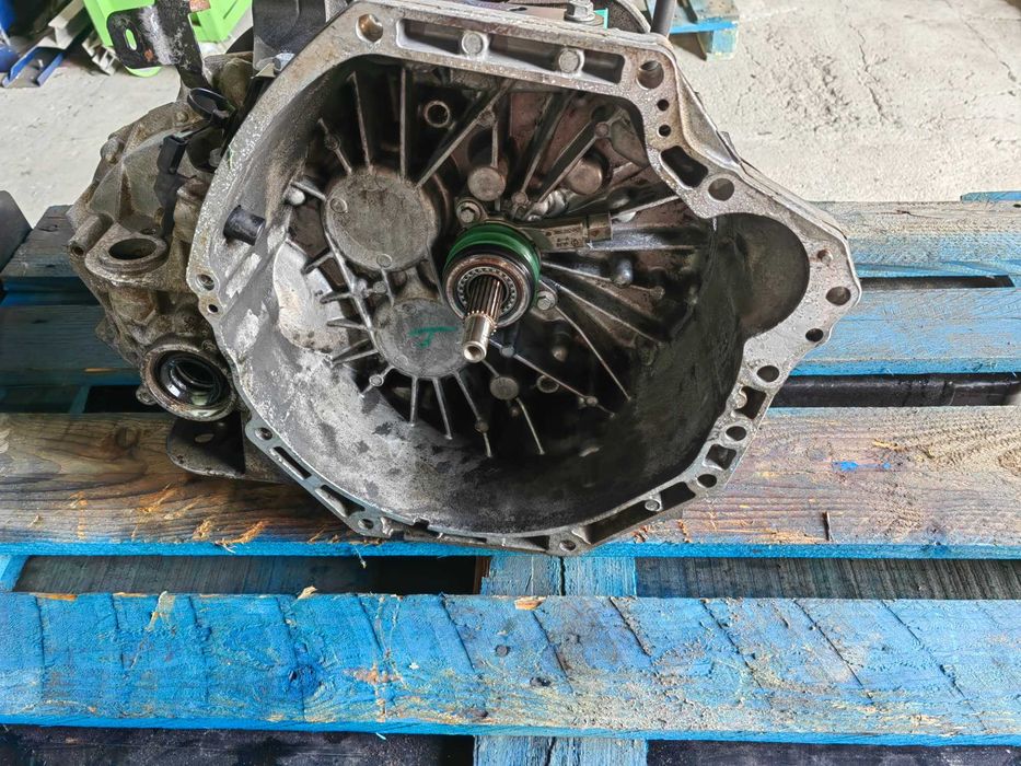 Caixa de velocidades RENAULT Trafic/Opel Vivaro/fiat Talento CEPF6 R9M