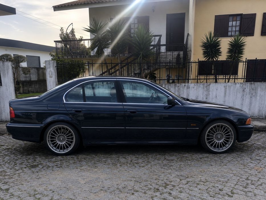 Vendo BMW 530 e39  na toca o preço é 5.500 e só aceito a preço de revenda preferencialmente x5 2001 até 2003