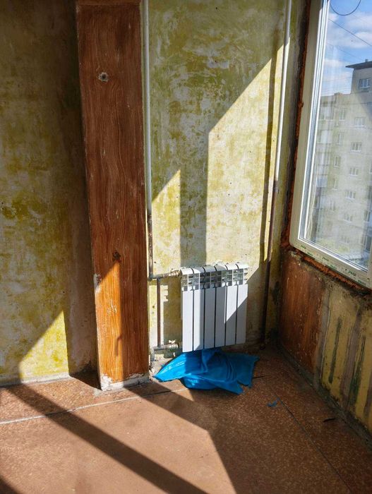 Продаж однокімнатної квартири площею 42 м.
