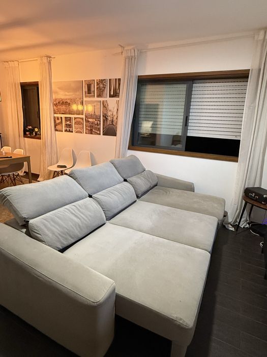 Sofá 6 lugares Gato Preto Ruffalo bege - Semi-novo