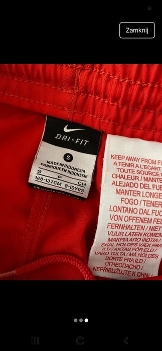 Spodenki Nike czerwone