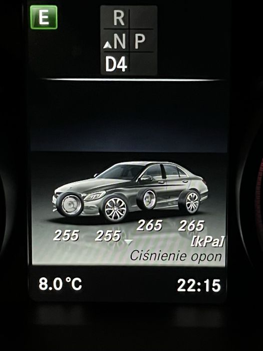 Mercedes C200 4Matic  9G-Tronic  AMG  *SALON POLSKA*  BEZWYPADKOWY