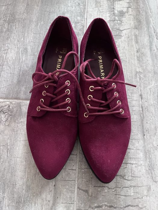 Wiązane, damskie półbuty