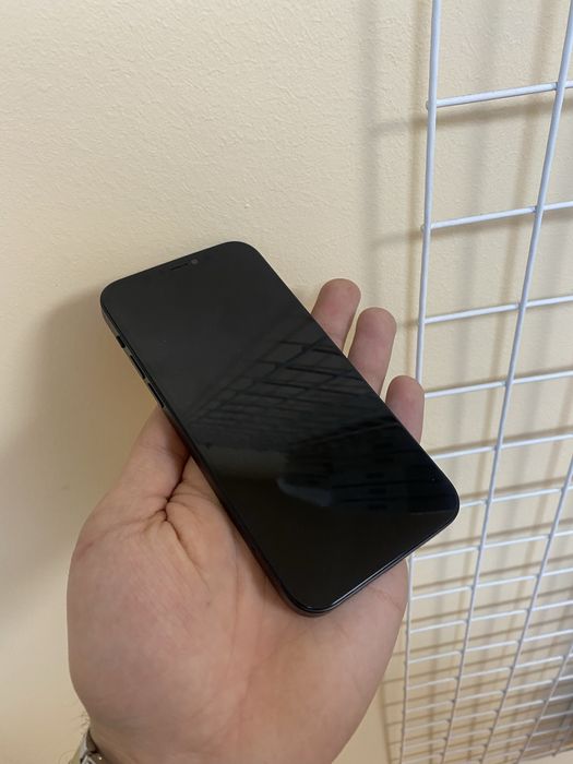 iPhone 12 64gb / Айфон / Телефон